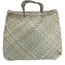 Load image into Gallery viewer, Flax/Seagrass Kete Bag with Base 36x42cm
