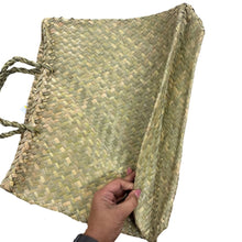 Load image into Gallery viewer, Flax/Seagrass Kete Bag with Base 36x42cm
