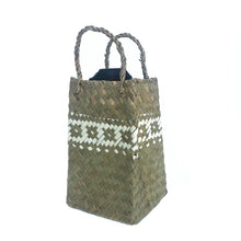 Load image into Gallery viewer, Flax/Seagrass Wine Bag Half Size
